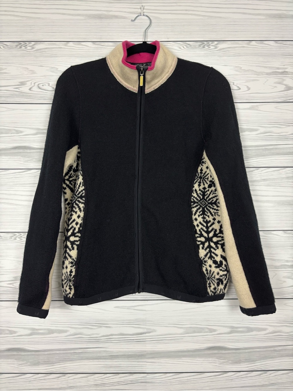 Dale of Norway Women’s 100% new wool zip up sweater jacket size medium